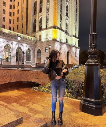 Яна, 20